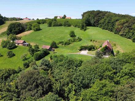 Alleinlage: Landsitz im steirischen Vulkanland