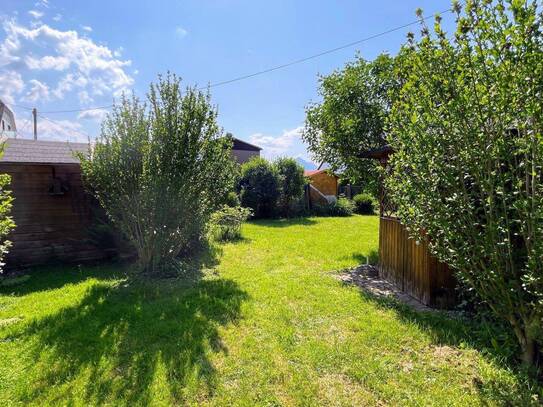 Mansardenwohnung mit Garten und Untersbergblick!