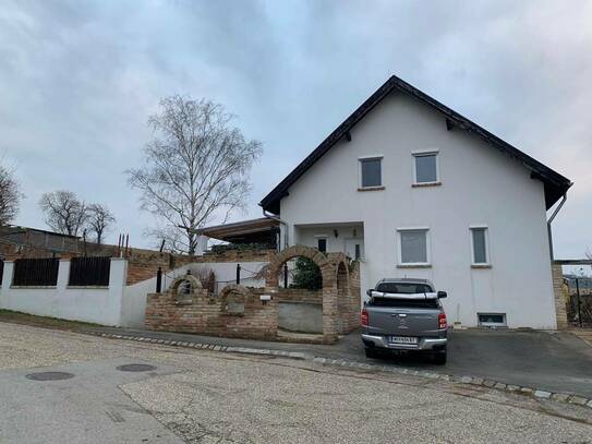 Einfamilienhaus mit wundervollen Fernblick in ruhiger Lage!