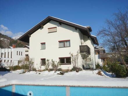 Bauträgerobjekt oder Mehrfamilienhaus mit Erweiterungsmöglichkeit !