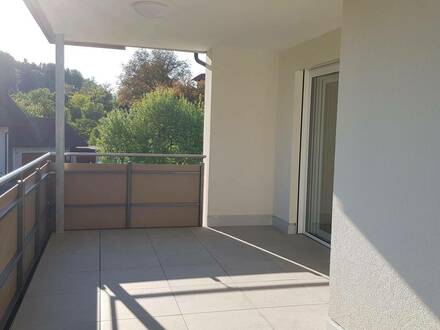 Helle Wohnung 75 qm mit Balkon südseitig in IBM_Eggelsberg zu vermieten