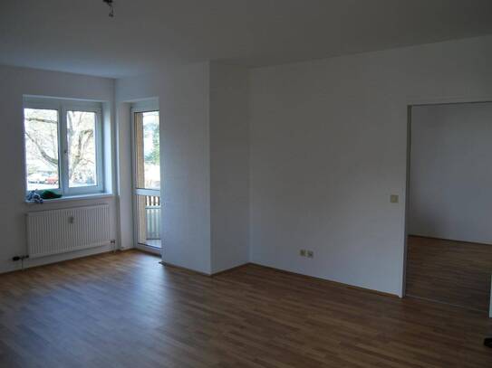 WOHNUNG MIT TIEFGARAGENPLATZ *PROVISIONSFREI*