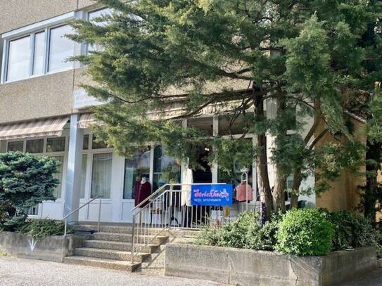 2-Zimmerwohnung oder Gewerbefläche in sehr guter Lage in Hall