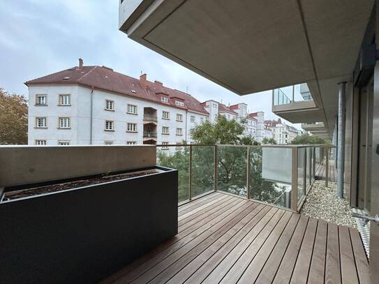 Erstbezug: 2-Zimmer Wohnung mit Balkon & Badewanne - Ausblick Nordbergstraße - Nahe U4 - hauseigenes Gym, Waschküche, C…