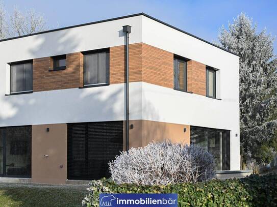 Traumhaftes Architektenhaus in Stroheim mit TOP Ausstattung und Wohnkeller