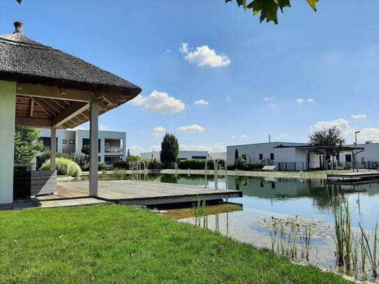 FERIENWOHNUNG AM GOLFPLATZ mit Schwimmteich