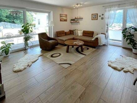 Luxuriöses 4-Zimmer-Wohnung mit 145 m² Wohnfläche, 2 Terrassen, Balkon & Garage in Bruck am Ziller zu verkaufen!