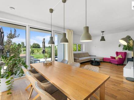 NEU - Modernes, top ausgestattetes 5- Zimmer Familienhaus auf traumhaftem Grundstück zu kaufen!