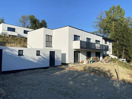 Moderne Doppelhaushälfte in Pressbaum - Erstbezug mit Garten, Terrasse und hochwertiger Ausstattung für 535.000,00€!