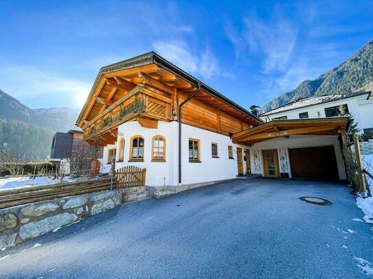 SONNIGES EINFAMILIENHAUS IN RUHIGER LAGE MIT BERGBLICK IN PFUNDS