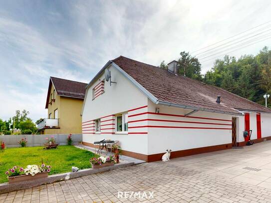 Historisches Einfamilienhaus an der Donau