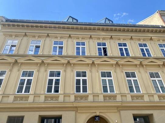 "WOHLFÜHLEN" IN TRAUMHAFTEM SANIERTEN STILALTBAU - GEWINNER DES "WIENER STADTERNEUERUNGSPREISES"