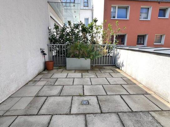 85m² Altbauwohnung: 3-Zimmer mit Balkon, privater Terrasse in Währing für 549.000 €