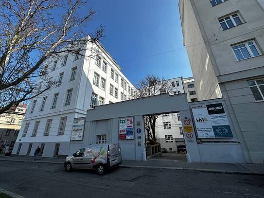 Bürolofts & Dachgeschoss mit Blick über Wien