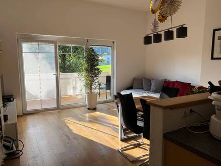 Idyllische 3-Zimmer-Wohnung mit Westbalkon