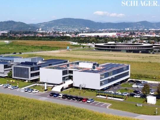 Moderne Büroflächen mit Terrasse beim Flughafen Graz