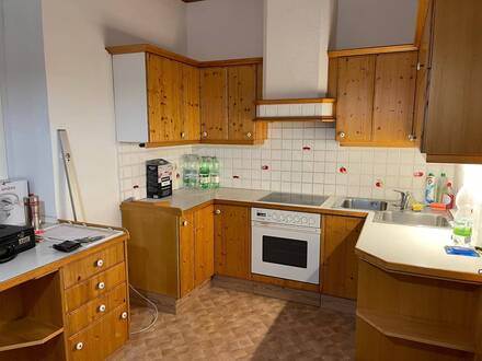 Renovierte Altbauwohnung Nähe Bahnhof