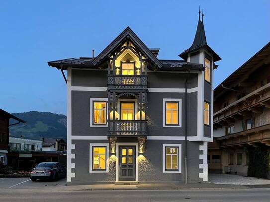 Wohnung oder Anlageobjekt (Kurzzeitvermietung möglich) in revitalisiertem Jahrhundertwende Haus