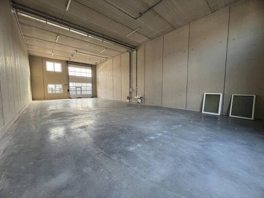 Betriebs-/Produktions- oder Lagerhallen ca. 59 - 329 m² Fläche in Buchkirchen bei Wels - 2. Bauetappe (Top 14)