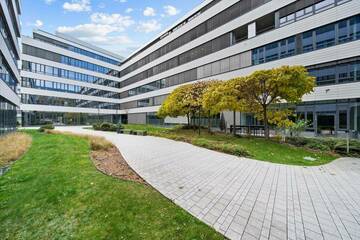 EURO PLAZA 5, Gebäude H, rund 2.900 m² Bürofläche mit Garten, Top Ausstattung