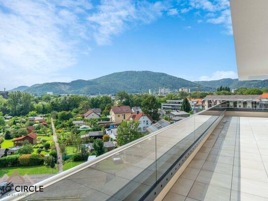 +++ PENTHOUSE +++ Helle 4-Zimmer-Wohnung mit sonniger Dachterrasse in der Nähe des Murradwegs - AB SOFORT VERFÜGBAR