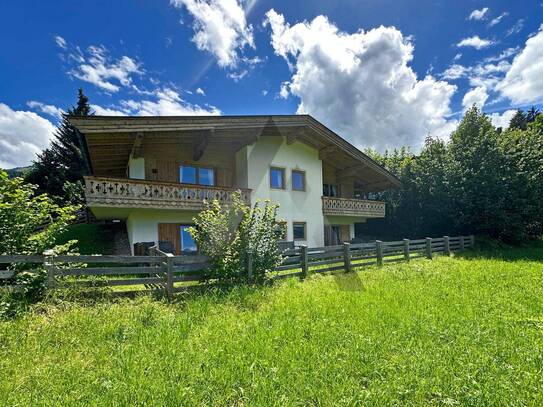 Tiroler Landhaus mit Freizeitwohnsitzwidmung in Traumlage und Ski in / Ski out