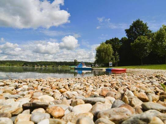 Vierkanthof von 1840: Nur 800m vom Naturbadesee Königsdorf entfernt!