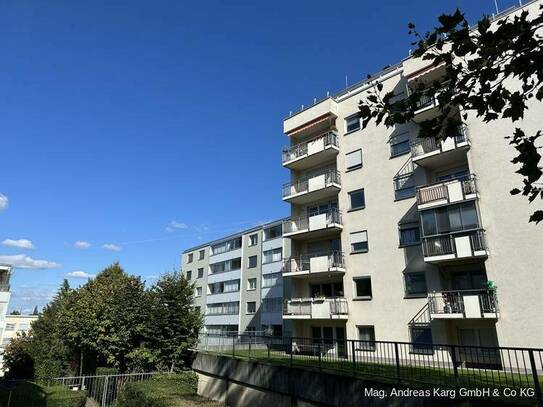 Bregenz: Helle 3 Zimmer- Wohnung mit Balkon