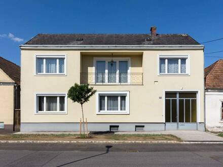 Großes wunderschönes Wohnhaus 180m² mit zusätzlichen Bauernhaus und großem Selbstversorger Garten 1500m² Für Heimwerker…