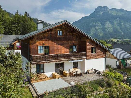 Charmantes Einfamilienhaus mit Gartenoase in idyllischer Naturkulisse