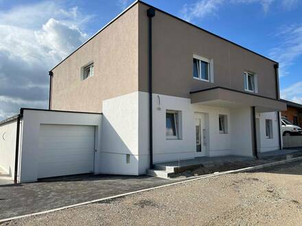 SCHNELLBEZUG - MIETE / MIETKAUF: Doppelhaus mit XL-Garage, PV-Anlage, traumhaftem Fernblick in Krenstetten - PROVISIONS…
