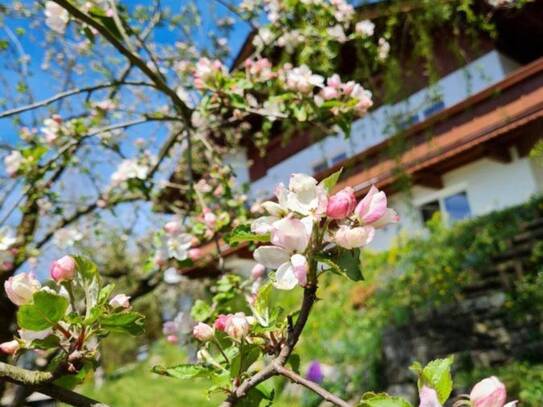 Zweifamilienhaus mit Garten und unverbaubarem Blick auf das Inntal - PROVISIONSFREI