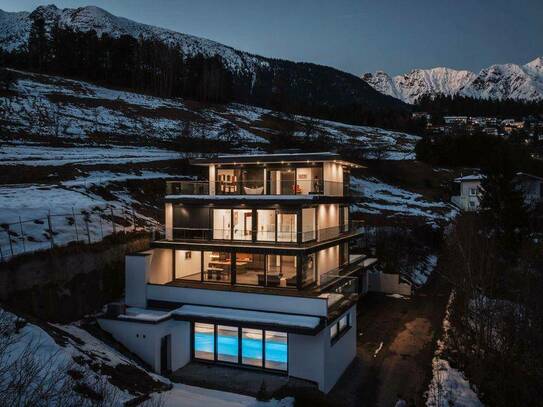 Opulente Villa auf 4 Etagen - Luxus in Perfektion mit 360° Berglandschaft als Zukunftsinvestment