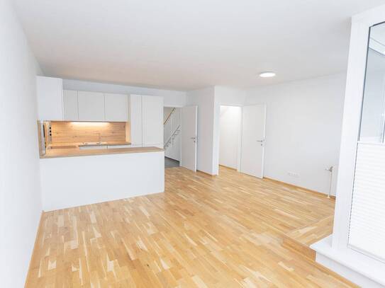 4 Zimmer Maisonette EIGENTUMSWOHNUNG in 1220 Wien - kernsaniert und provisionsfrei!