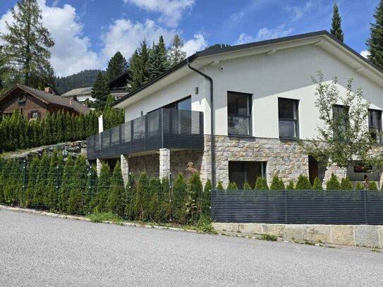 Luxusvilla in idyllischer Steiermark am Semmering: 235m² Wohnfläche, Top Ausstattung, Garten, Terrasse, Garage, Sauna -…