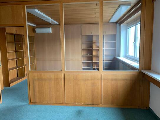 Mäder - Bürofläche im EG mit ca. 37 m²