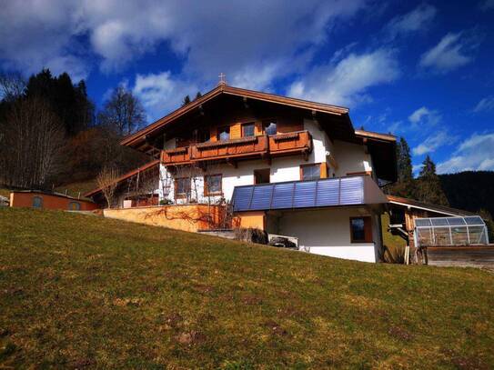 Sonnig und ruhig gelegenes Wohnhaus mit separater Einliegerwohnung samt genehmigtem Freizeitwohnsitz in der Wildschönau