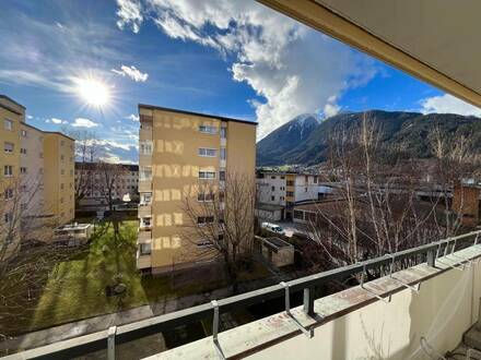 Schwaz: geräumige 3 Zi.-Wohnung mit sonnigem Balkon