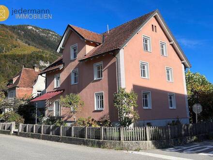 BLUDENZ: Super Investment! Stadthaus mit 3 Wohnungen, Nähe Zentrum!