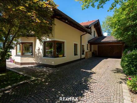 Großzügiges Mehrfamilienhaus in idyllischer Ruhelage