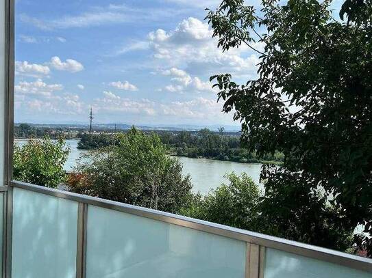 *PRIVAT* & Exklusiv - Ihre Eigentumswohnung mit Donau-Ausblick