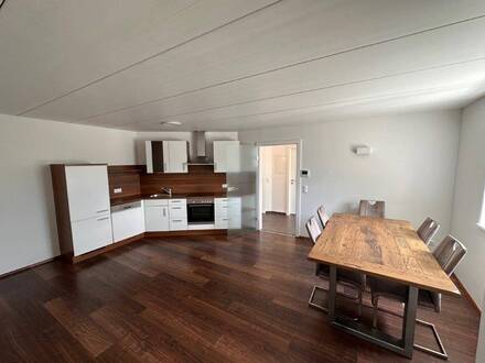 Großzügige Zweizimmerwohnung mit Aussicht auf den Hauptplatz Lienz zu verkaufen!