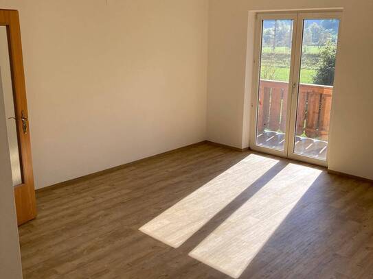 5-Zimmer-DG-Wohnung mit Balkon