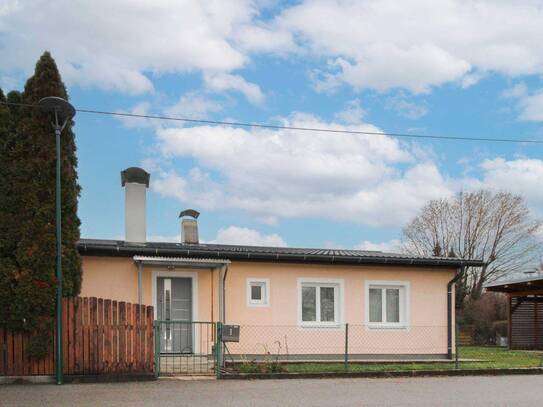 Zögern Sie nicht: Gepflegtes Einfamilienhaus mit Garten und einem Carport in Sackgassenlage