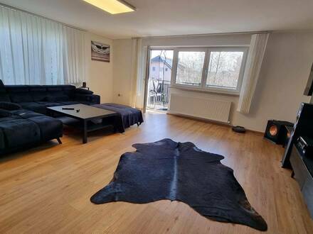 Moderne 130 m² Balkon-Wohnung in sonniger Zentrumslage von OBERTRUM am See (Garten/Garage optional)