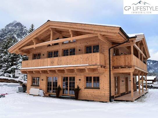 Wunderschöne Gartenwohnung im Tiroler Blockhaus in St. Ulrich am Pillersee