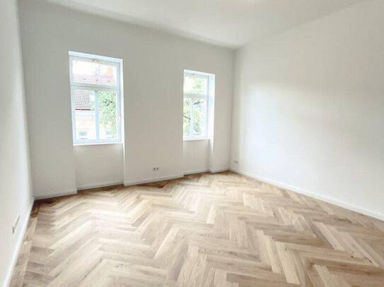 Erstbezug! Stilaltbau: 2-Zimmer-Wohnung mit hochwertiger Ausstattung!