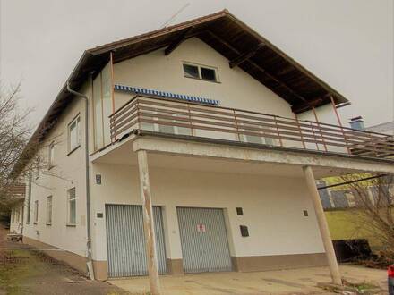 Großzügig angelegtes Betriebs- und Wohnobjekt mit 2 Wohneinheiten und 1.300m² freies Grundstück