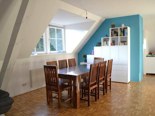 Exklusive Dachgeschosswohnung in Linz mit Garten, Garage & hochwertiger Ausstattung - Jetzt kaufen für 370.000,00 €!