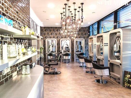 Moderner, komplett ausgestatteter Frisörsalon im Brauquartier